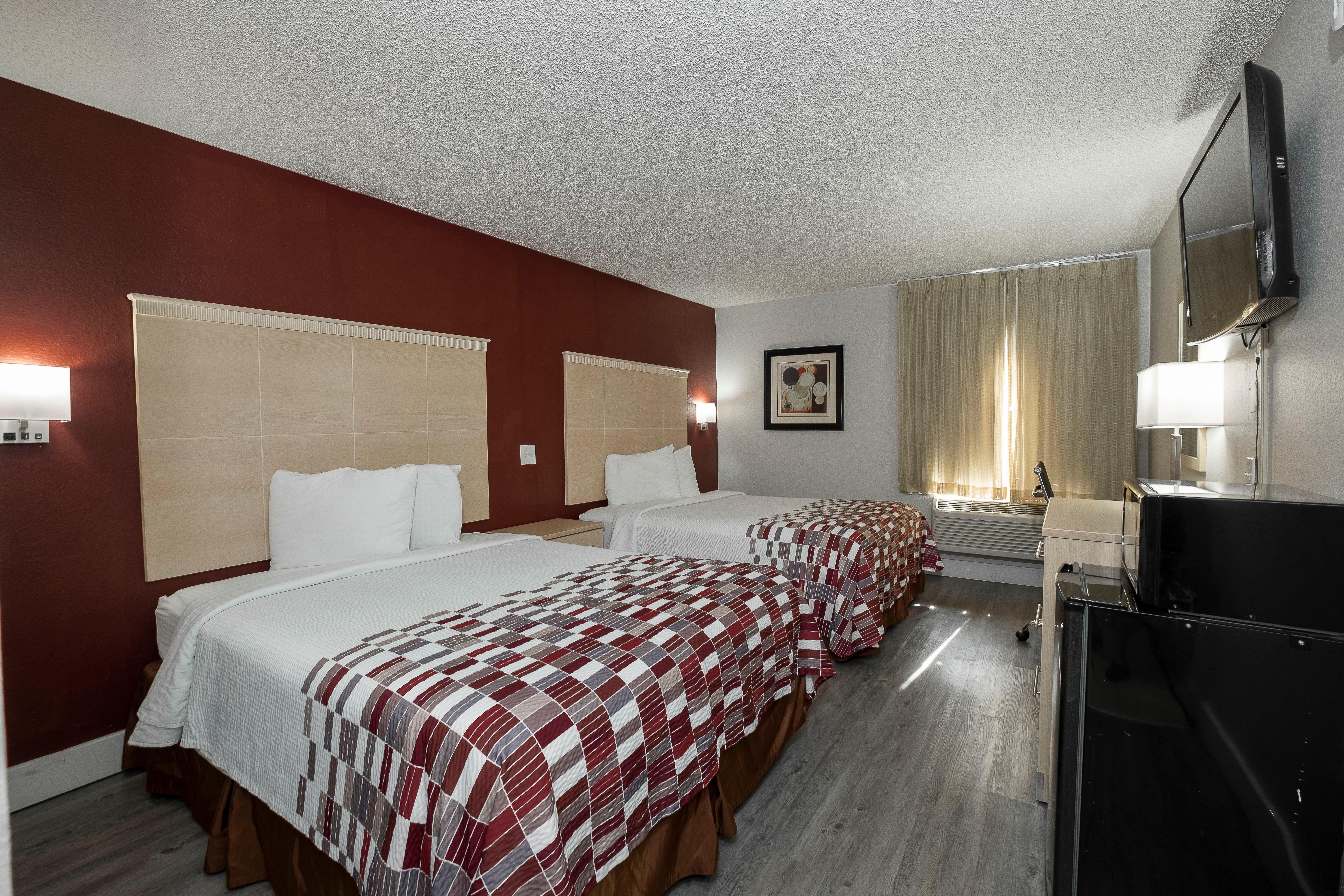 Red Roof Inn Raleigh North-Crabtree Mall-Lenovo Center Экстерьер фото
