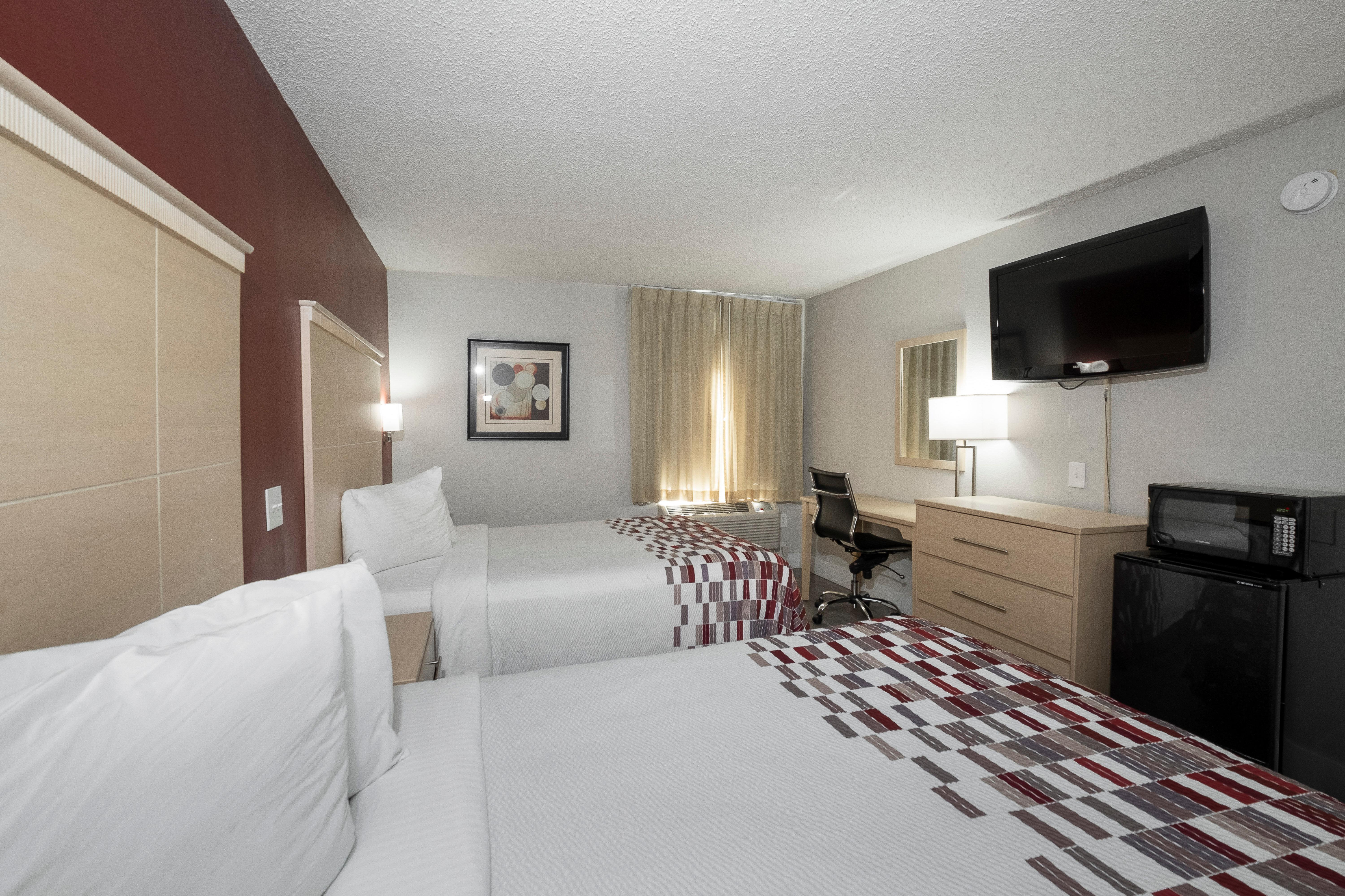 Red Roof Inn Raleigh North-Crabtree Mall-Lenovo Center Экстерьер фото