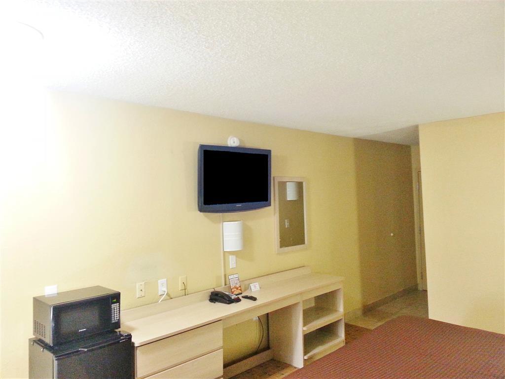 Red Roof Inn Raleigh North-Crabtree Mall-Lenovo Center Номер фото