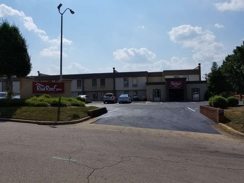 Red Roof Inn Raleigh North-Crabtree Mall-Pnc Arena Экстерьер фото