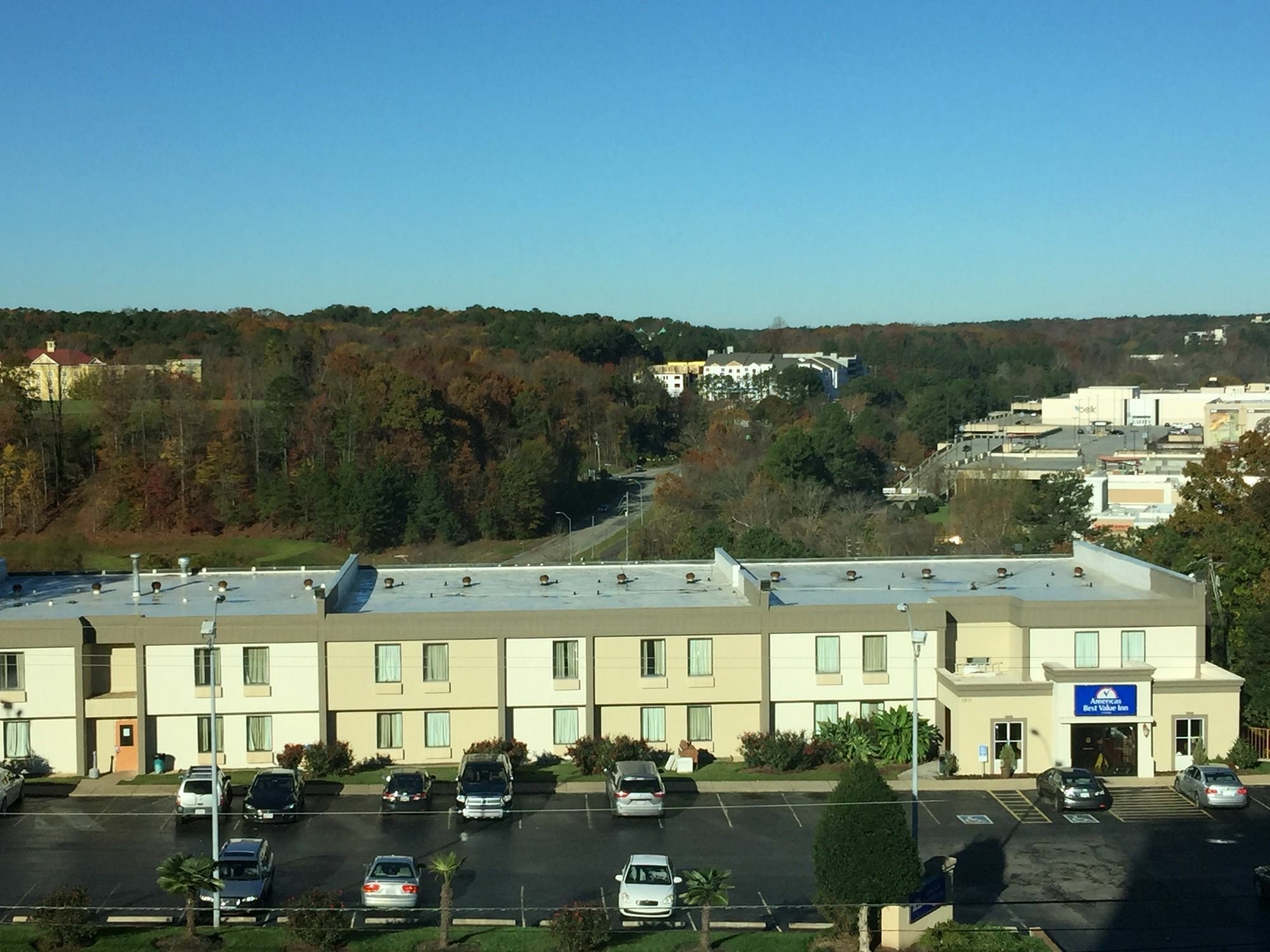 Red Roof Inn Raleigh North-Crabtree Mall-Lenovo Center Экстерьер фото