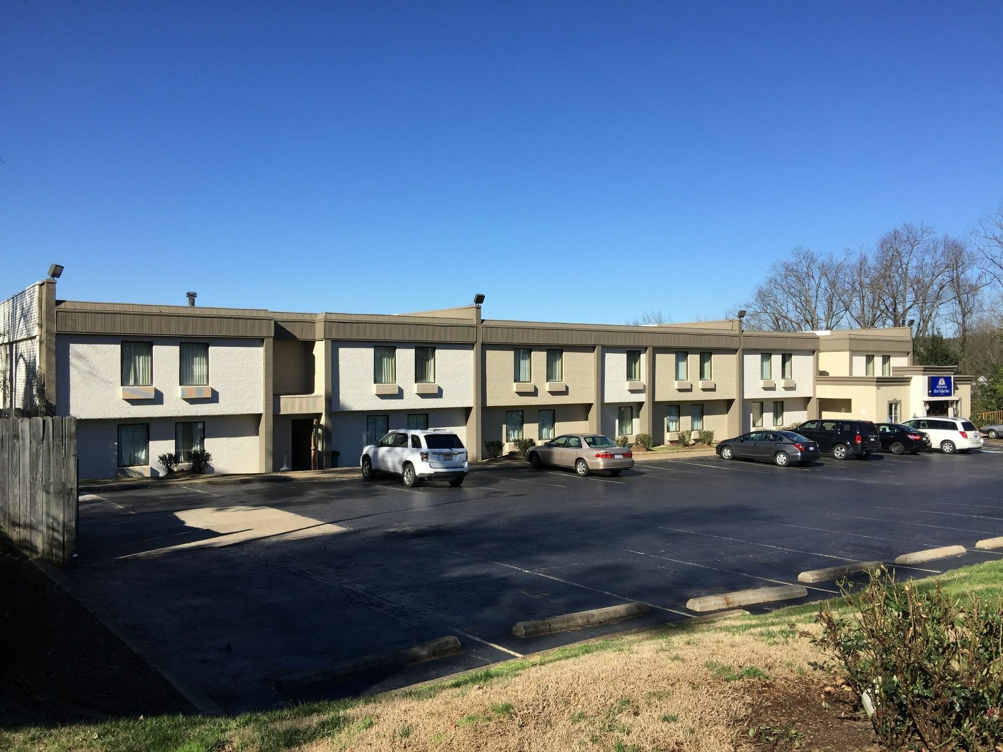 Red Roof Inn Raleigh North-Crabtree Mall-Pnc Arena Экстерьер фото