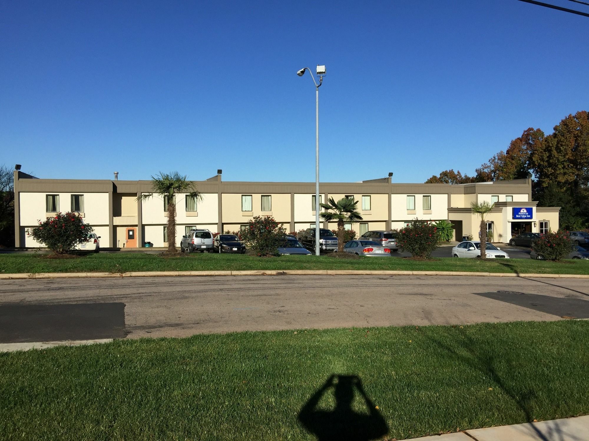 Red Roof Inn Raleigh North-Crabtree Mall-Lenovo Center Экстерьер фото
